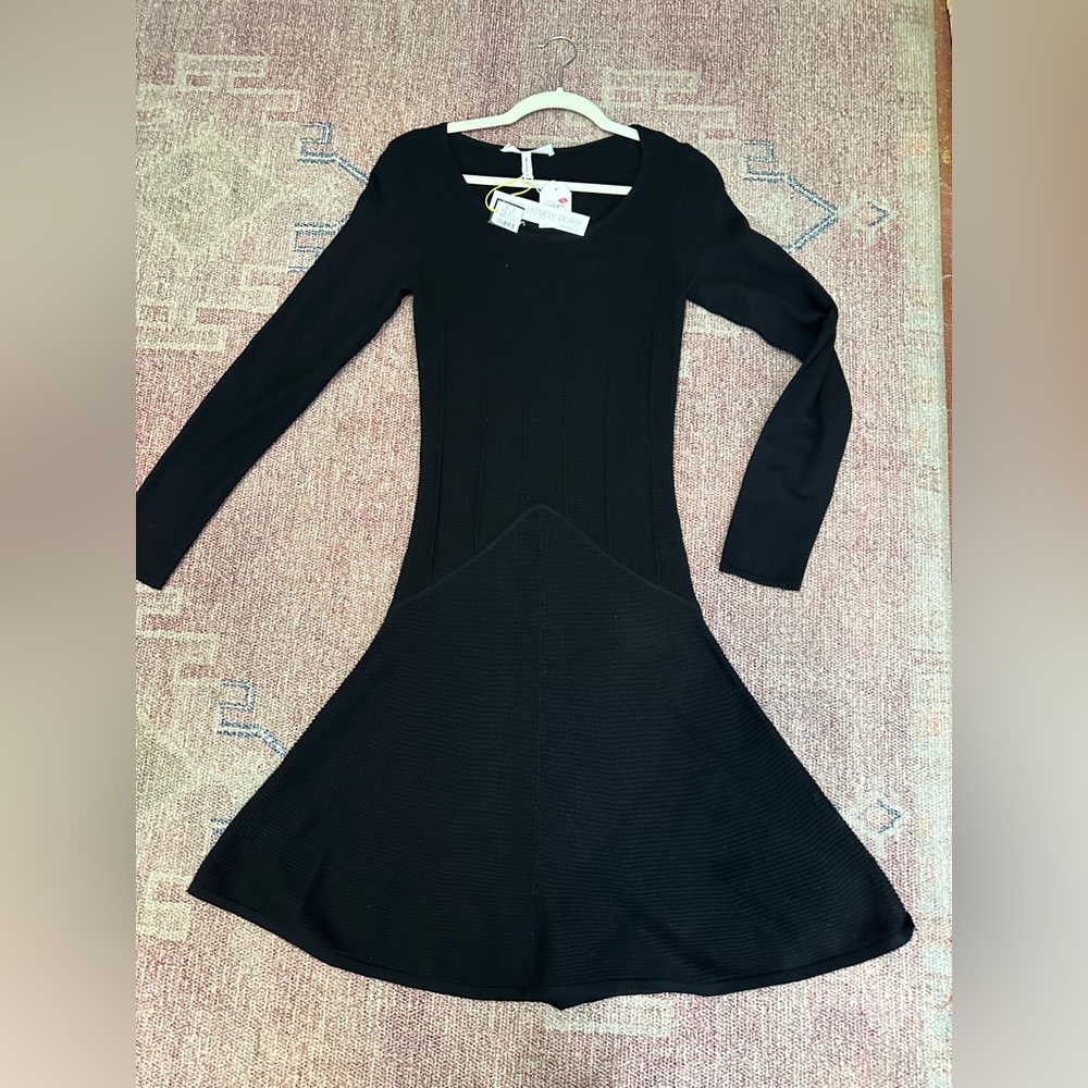 BCBG generation med ribbed sweater dress fit & flare ALine long slv soft dress